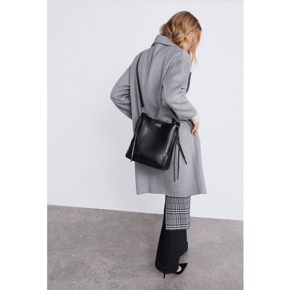 Zara Bucket Bag Black